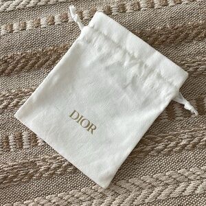 Dior pouch